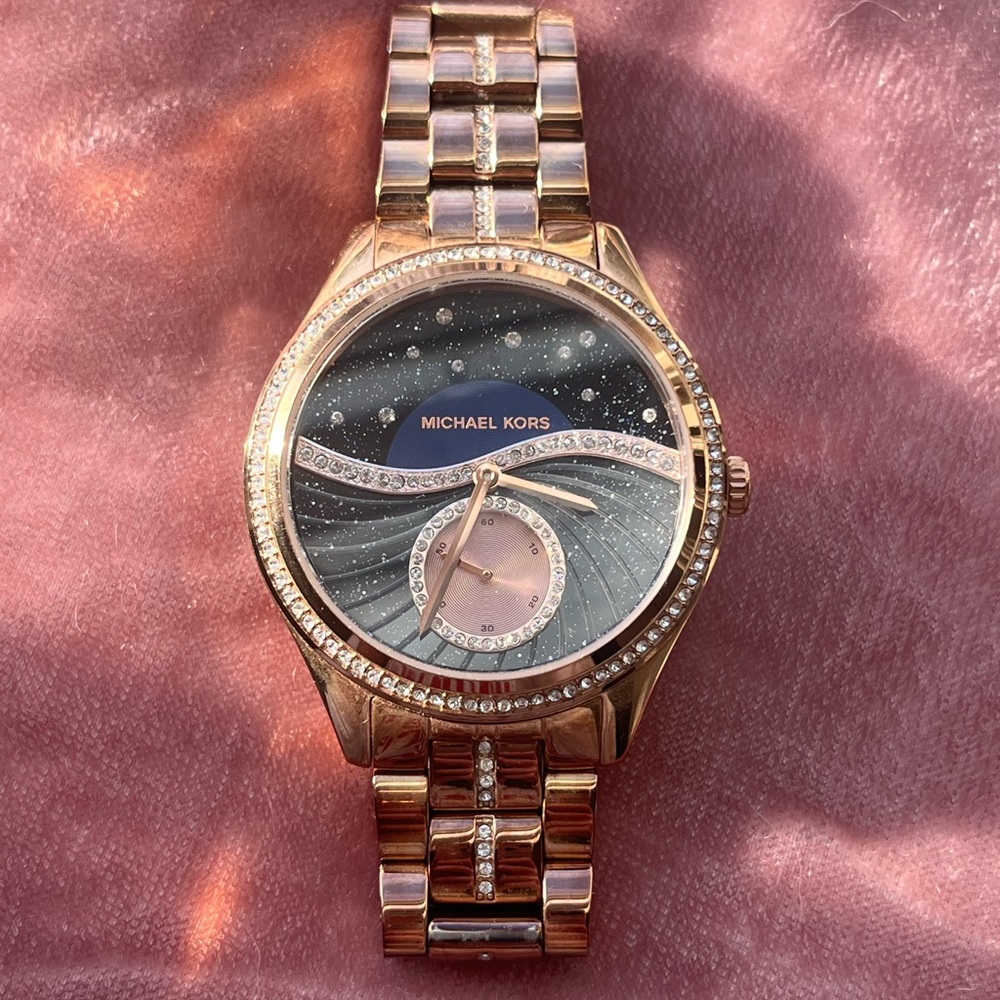 MICHAEL KORS • Rose Gold Blue Face Watch MK3723